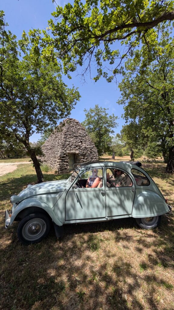 Team building, rallye 2CV dans le Lubéron - Borries
